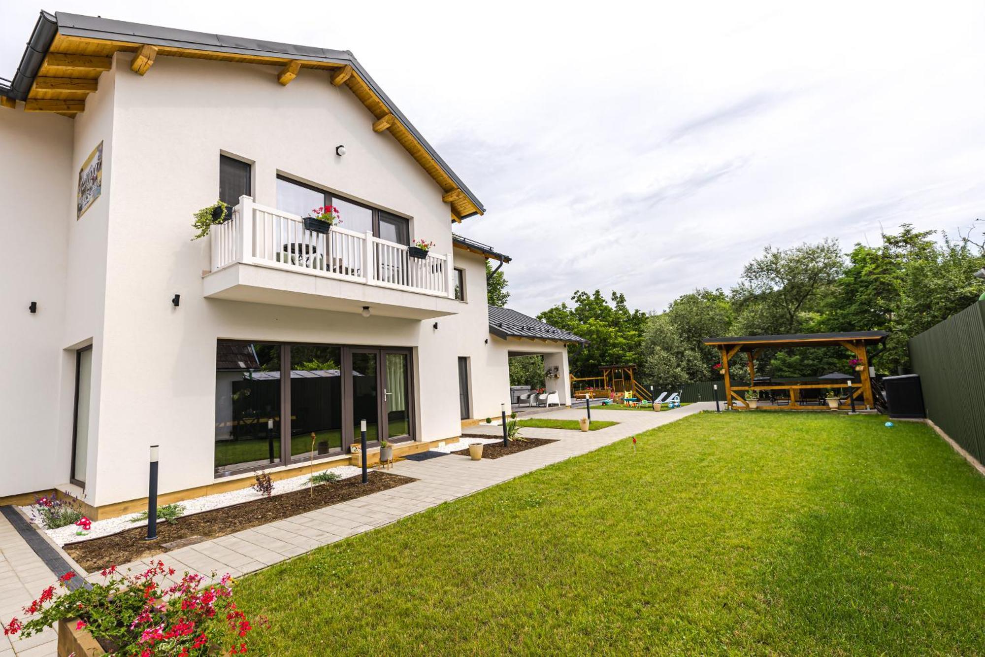 Ioanaguesthouse ทูร์ดา ภายนอก รูปภาพ
